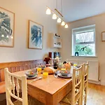 3 Bed In Oc-ds967 Hawes