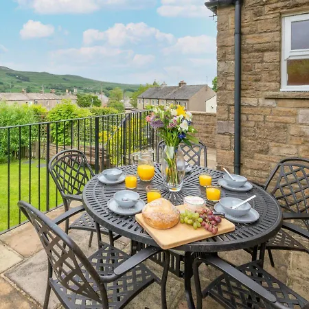 Holiday home Drumaldrace Hawes