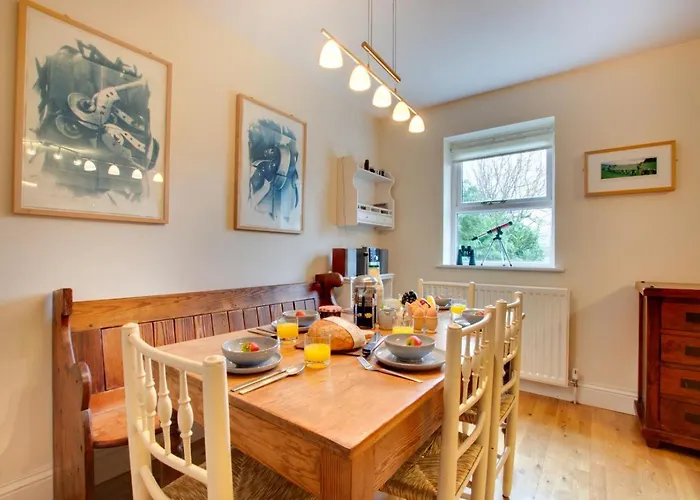 3 Bed In Oc-ds967 ホーズ